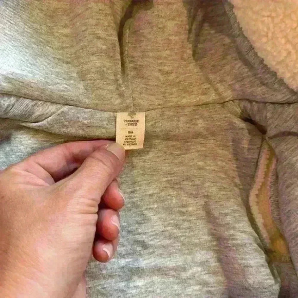 Tucker + Tate fleece with hood size 9m - Picture 2 of 2